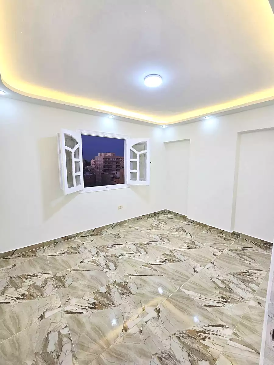 https://aqarmap.com.eg/ar/listing/7091037-for-sale-alexandria-al-agamy-shataa-el-nakheel
