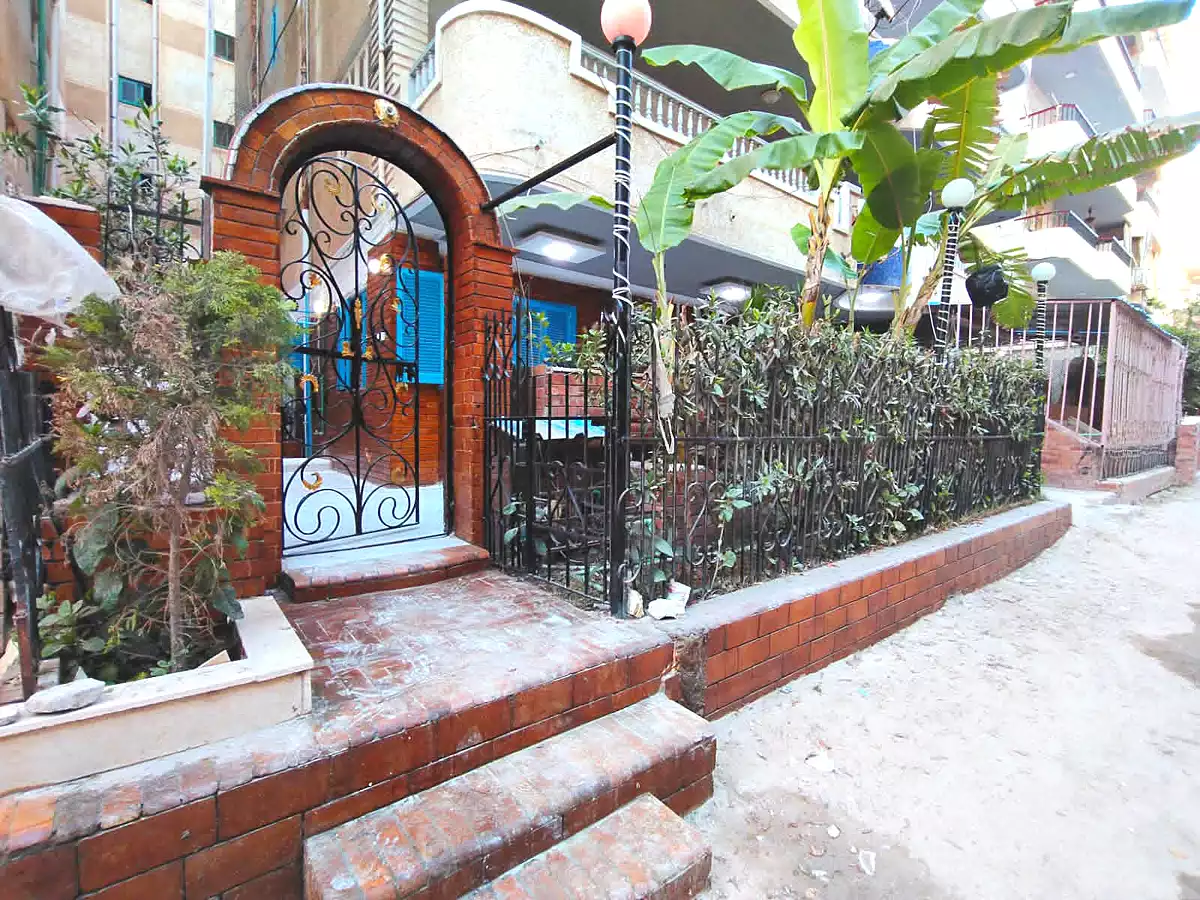 https://aqarmap.com.eg/ar/listing/7091100-for-sale-alexandria-al-agamy-shataa-el-nakheel