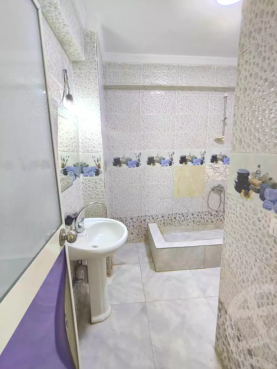 https://aqarmap.com.eg/ar/listing/7091172-for-sale-alexandria-el-asafra-l-sfr-bhry