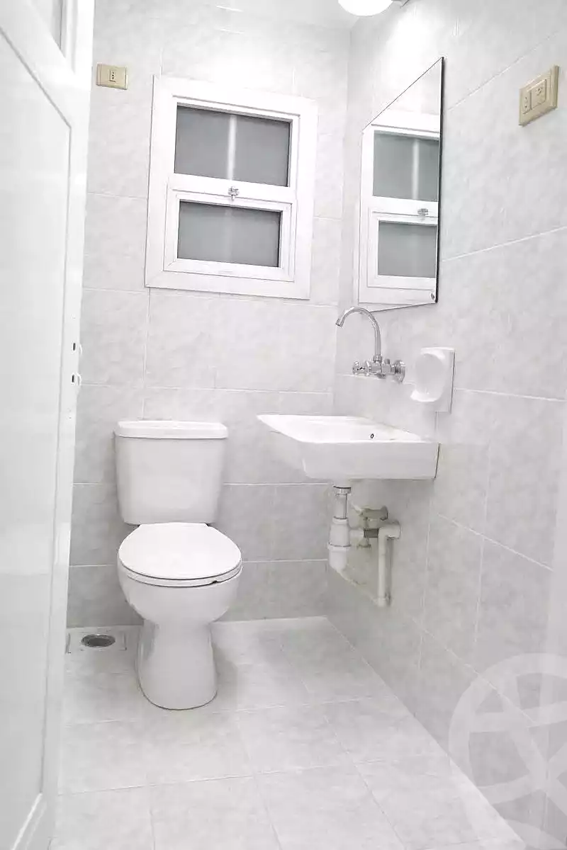https://aqarmap.com.eg/en/listing/7091189-for-sale-alexandria-el-asafra-l-sfr-bhry