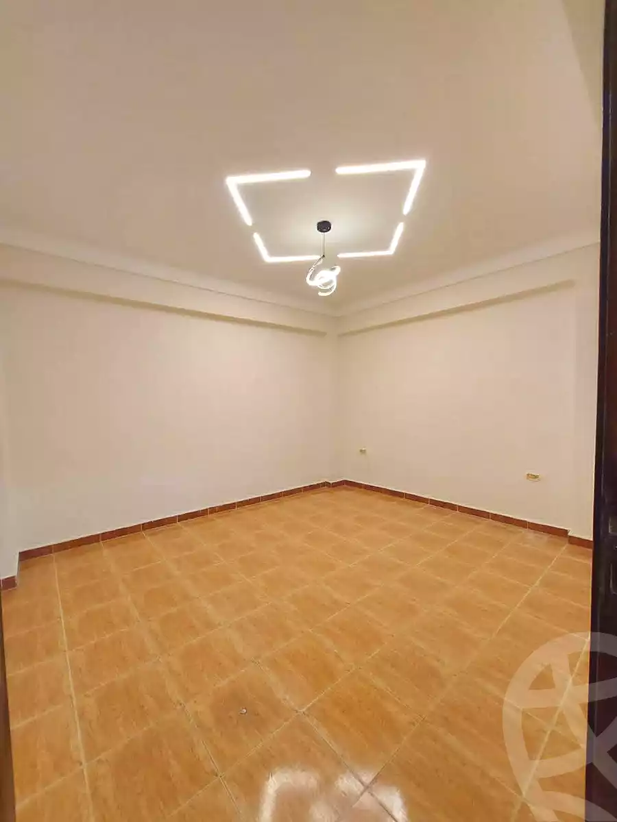 https://aqarmap.com.eg/ar/listing/7091250-for-sale-alexandria-lsywf-el-falki