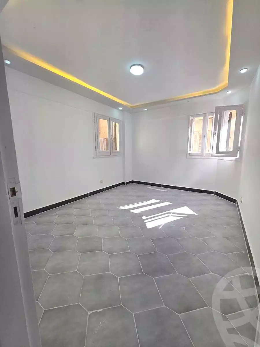 https://aqarmap.com.eg/ar/listing/7091247-for-sale-alexandria-al-agamy-shataa-el-nakheel