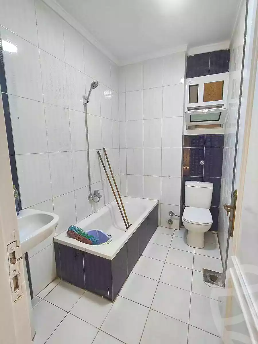 https://aqarmap.com.eg/en/listing/7091295-for-sale-alexandria-el-asafra-shr-45