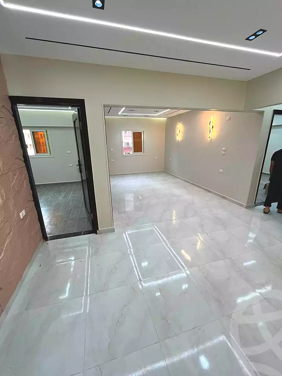 https://aqarmap.com.eg/en/listing/7091305-for-sale-cairo-ain-shams-el-naam-shahin-st