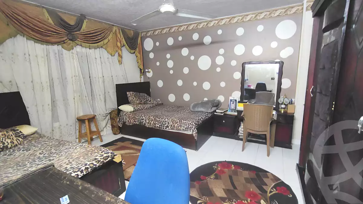https://aqarmap.com.eg/en/listing/7091790-for-sale-cairo-downtown-el-sakakeny-al-sheikh-qamar-st