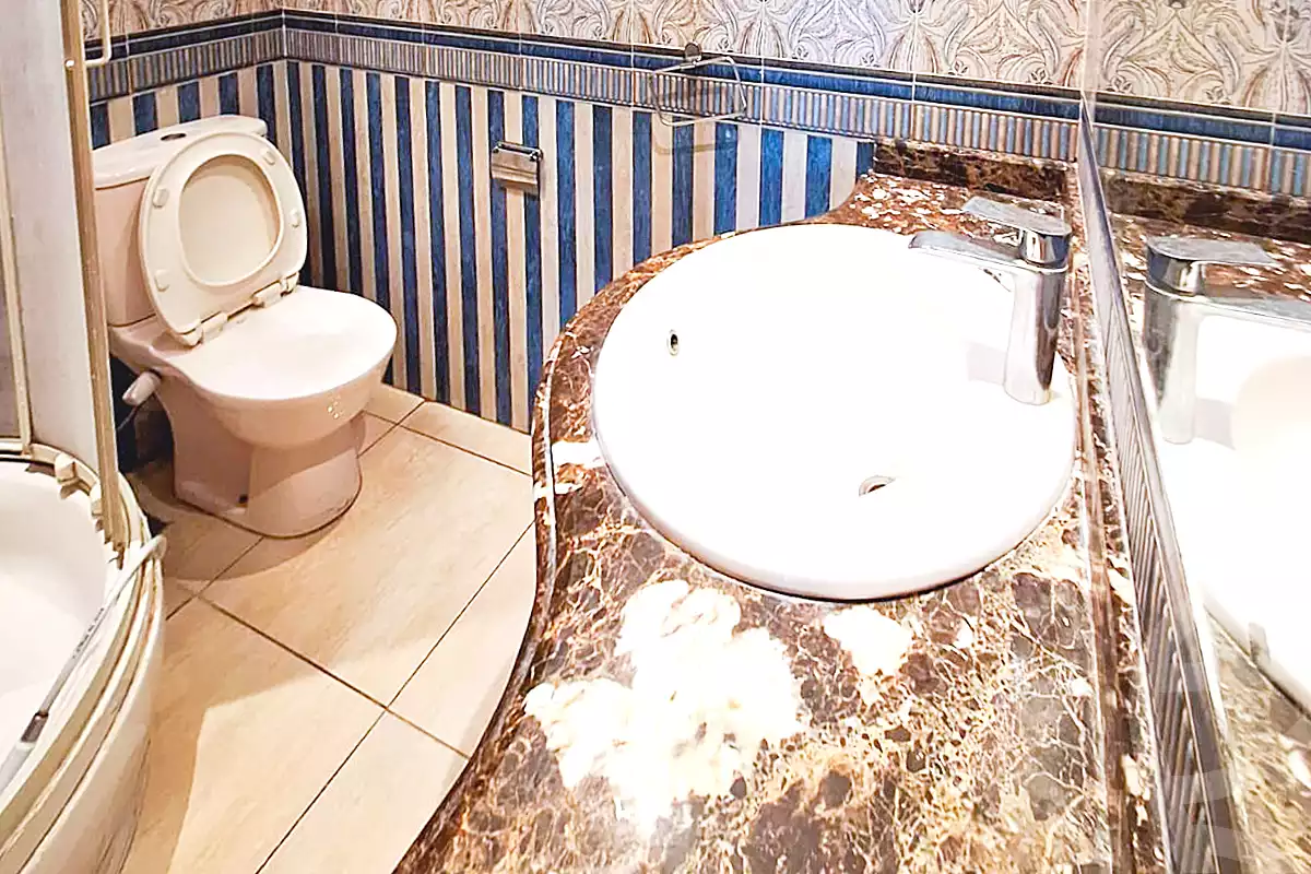 https://aqarmap.com.eg/en/listing/7091843-for-sale-alexandria-roshdy-roushdy-st