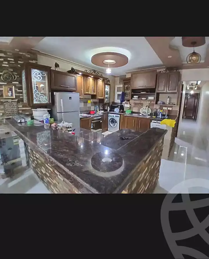 https://aqarmap.com.eg/ar/listing/7091928-for-sale-alexandria-camp-cesar-el-gaish-rd