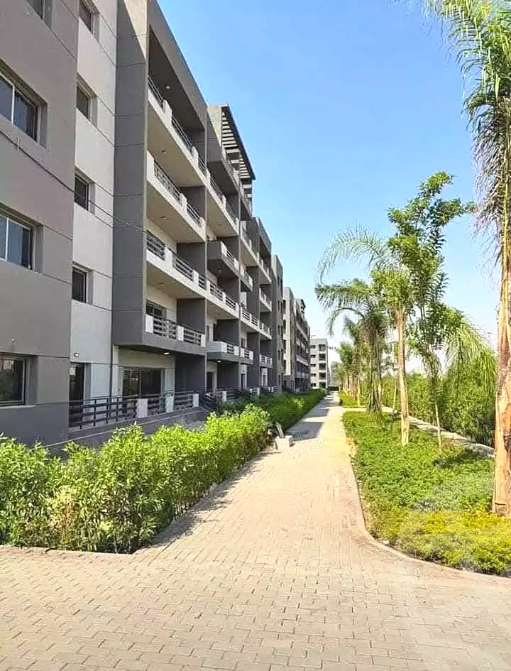 https://aqarmap.com.eg/en/listing/7092223-for-sale-cairo-new-cairo-compounds-the-address-east