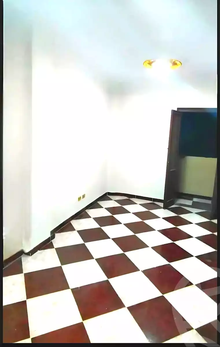 https://aqarmap.com.eg/ar/listing/7092269-for-sale-alexandria-al-agamy-lbytsh