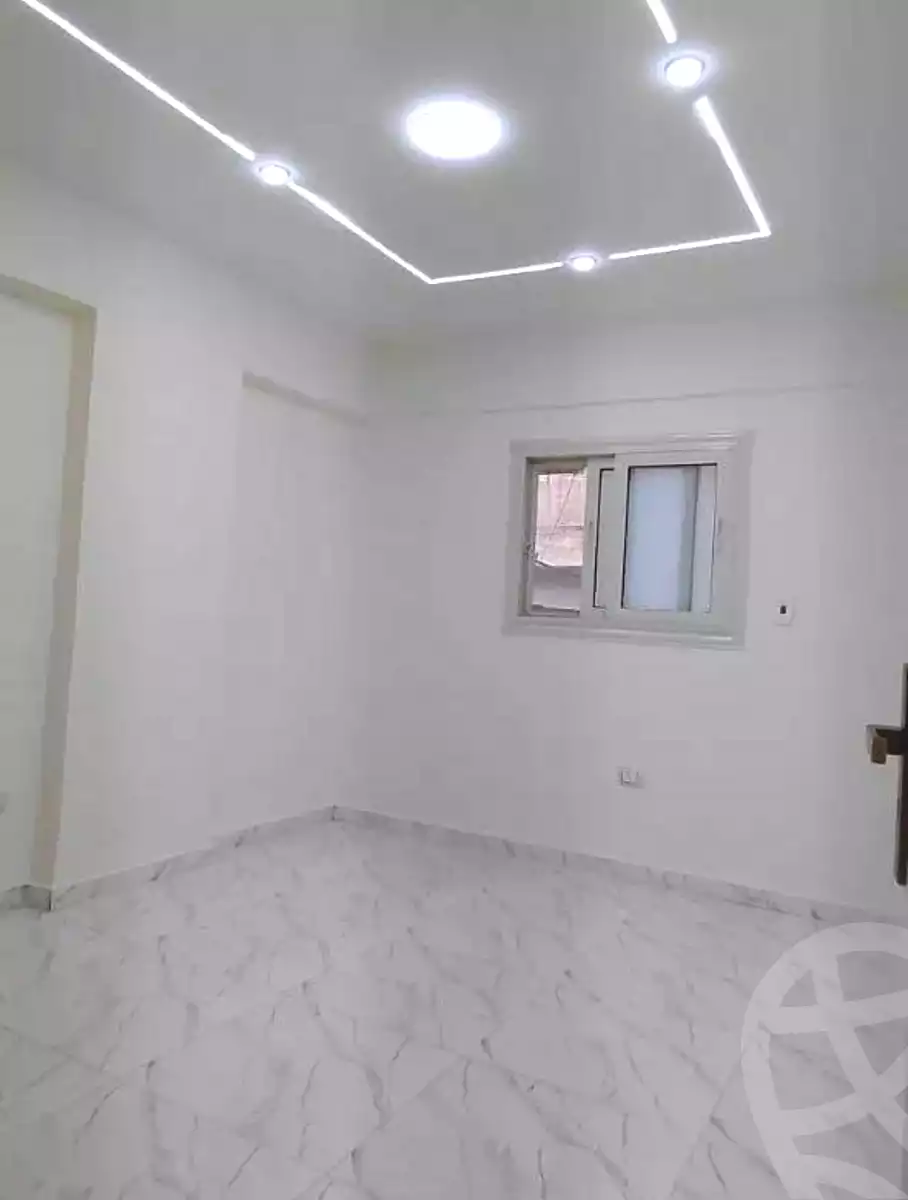 https://aqarmap.com.eg/ar/listing/7092351-for-sale-alexandria-al-agamy-lbytsh-shahr-al-assal-st
