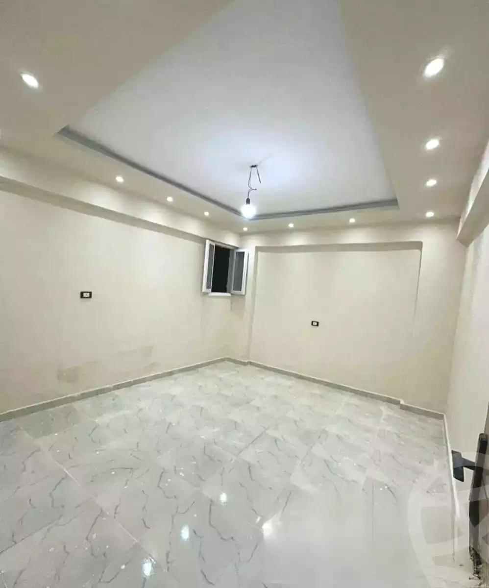 https://aqarmap.com.eg/ar/listing/7092398-for-sale-alexandria-al-agamy-lbytsh-qased-kareem-st