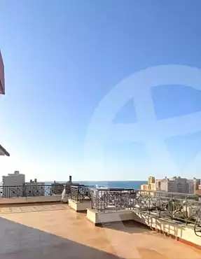 https://aqarmap.com.eg/ar/listing/7092437-for-sale-alexandria-al-agamy-lbytsh-bianchiii
