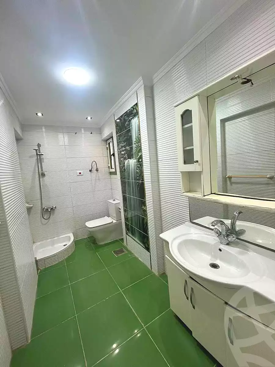 https://aqarmap.com.eg/en/listing/7092442-for-sale-alexandria-al-agamy-lbytsh-el-reyad-st