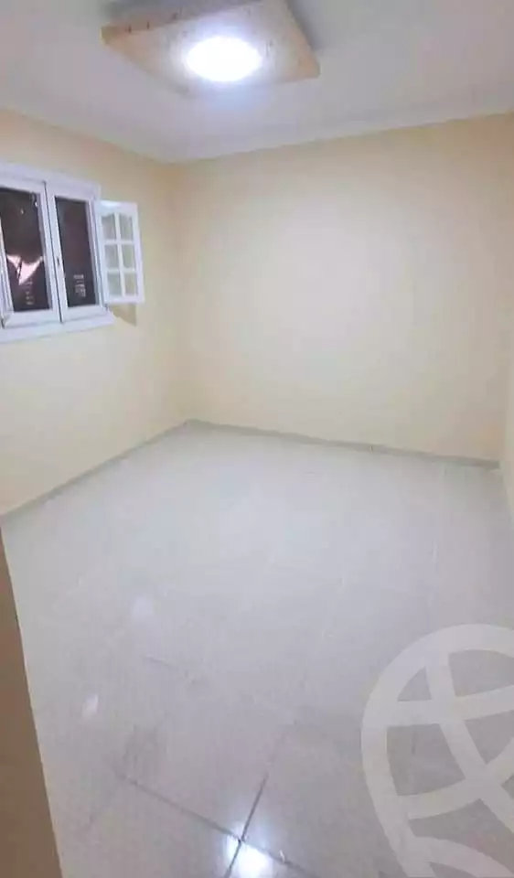 https://aqarmap.com.eg/en/listing/7092546-for-rent-alexandria-bw-qyr-street-8