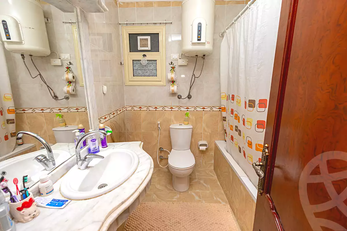 https://aqarmap.com.eg/ar/listing/7093012-for-sale-alexandria-fleming-ahmed-basha-tork-st