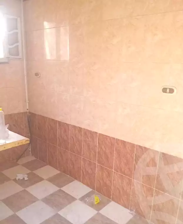 https://aqarmap.com.eg/ar/listing/7075531-for-rent-alexandria-al-agamy-lbytsh-el-bostan-st