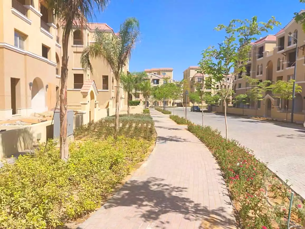 https://aqarmap.com.eg/ar/listing/7093299-for-sale-cairo-el-shorouk-compounds-maadi-view