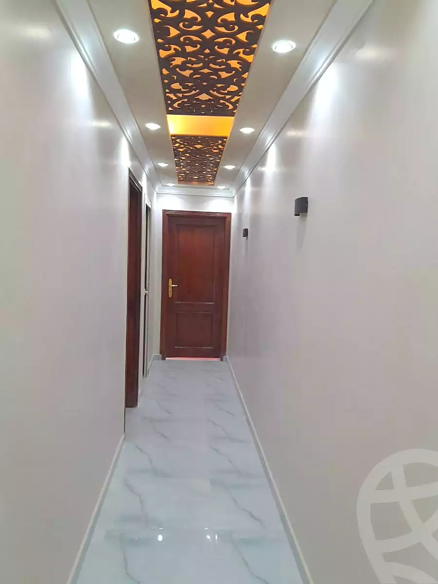 https://aqarmap.com.eg/en/listing/7093354-for-sale-cairo-el-shorouk-compounds-maadi-view