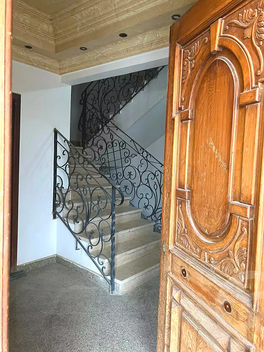 https://aqarmap.com.eg/ar/listing/7093444-for-sale-cairo-new-cairo-ganob-el-akadamiya-south-academy-b-aisha-abd-el-rahman-st