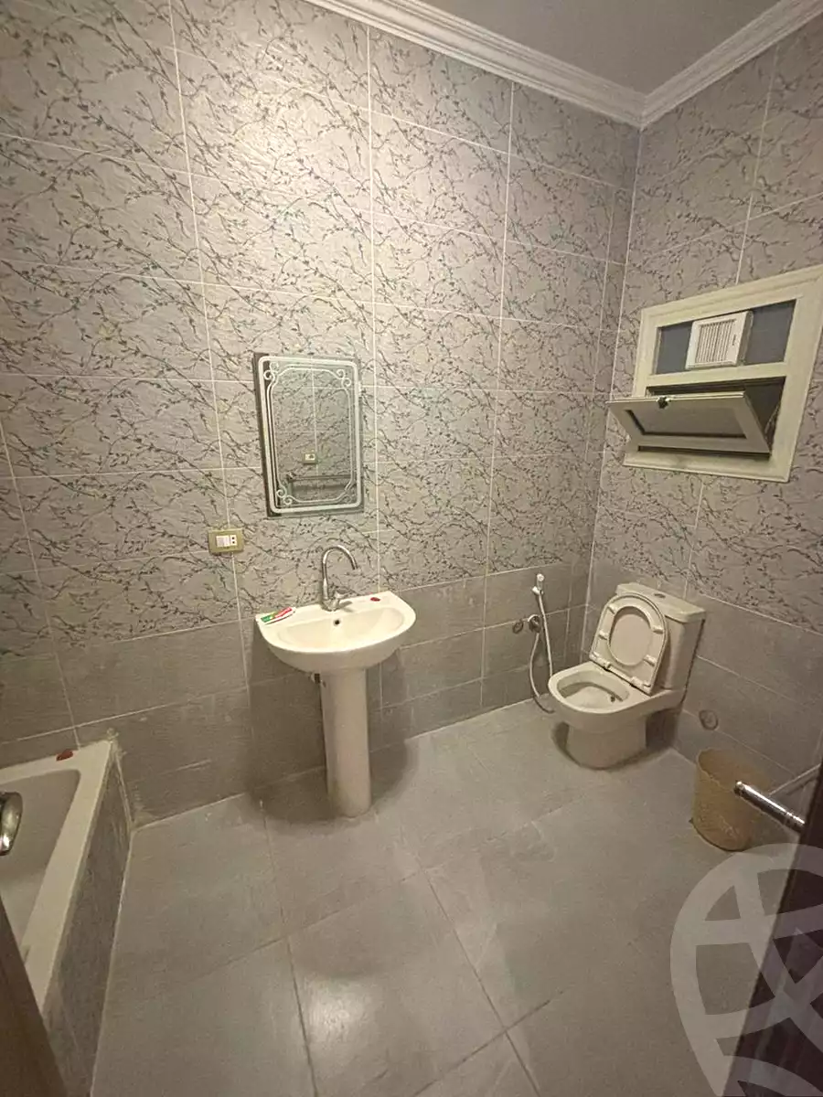 https://aqarmap.com.eg/ar/listing/7093492-for-rent-cairo-new-cairo-el-banafsg-el-banafsag-omarat-qt-342