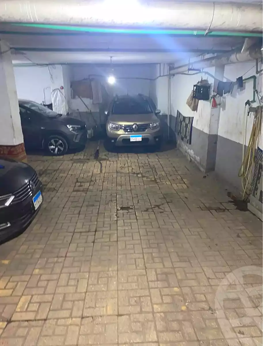 https://aqarmap.com.eg/en/listing/7093569-for-sale-alexandria-sydy-bshr