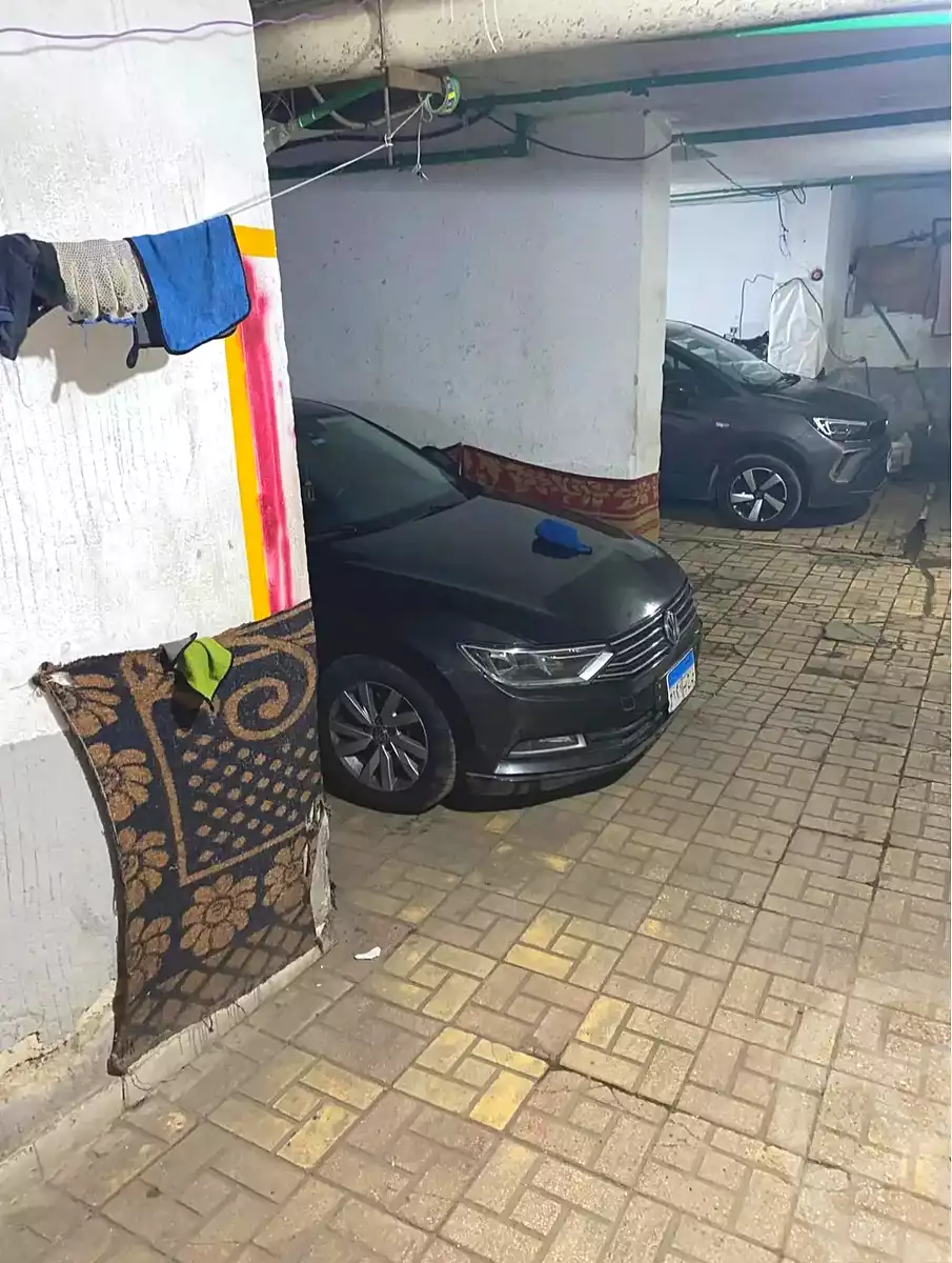 https://aqarmap.com.eg/en/listing/7093569-for-sale-alexandria-sydy-bshr