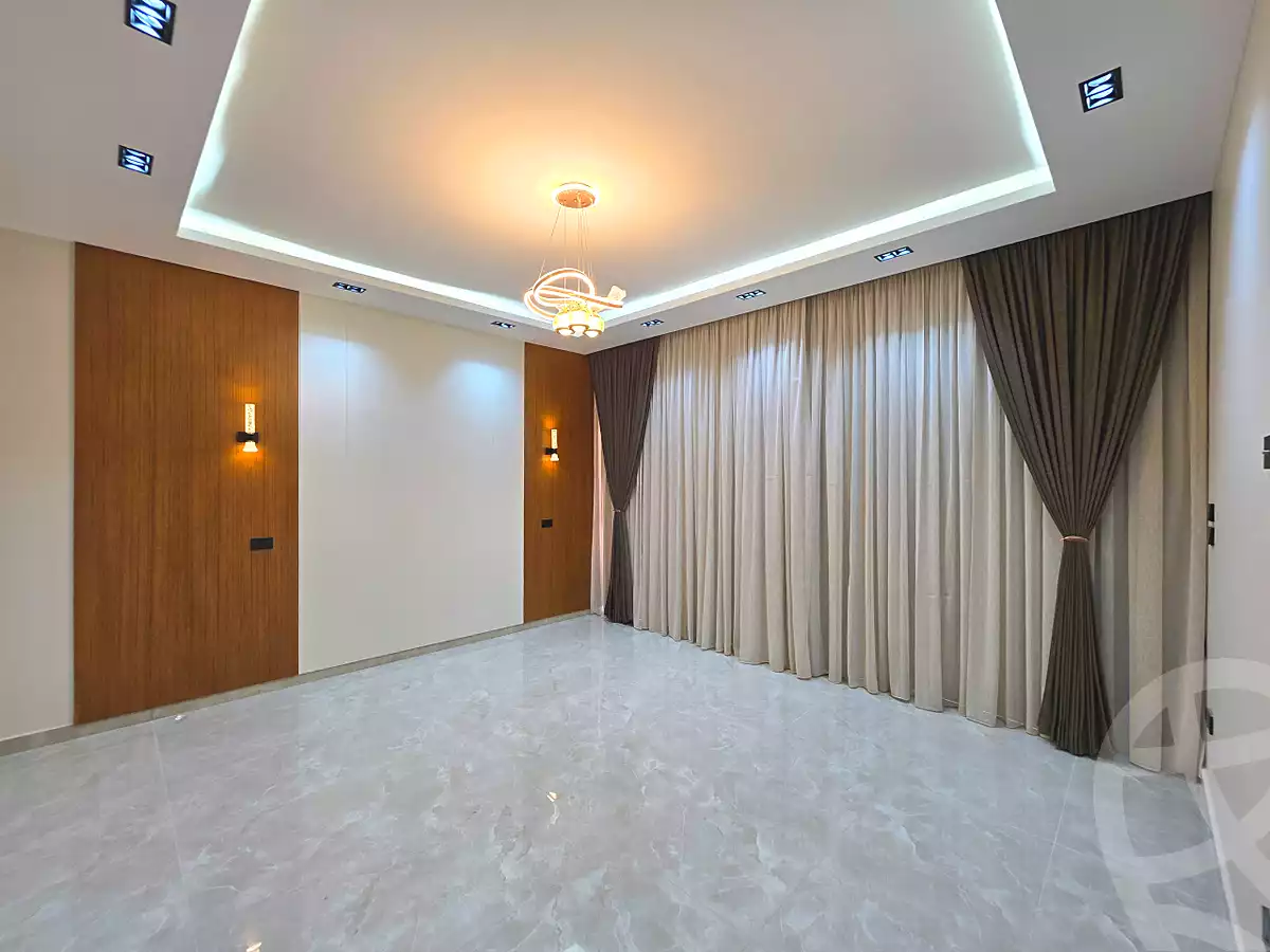 https://aqarmap.com.eg/en/listing/7093663-for-rent-cairo-new-cairo-compounds-lakeview-residence