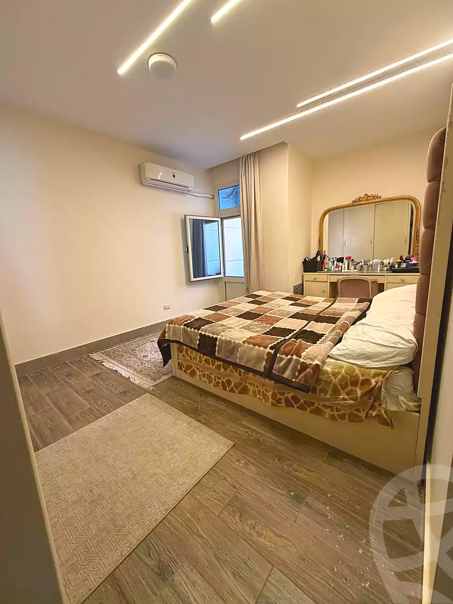 https://aqarmap.com.eg/ar/listing/7093700-for-sale-cairo-new-cairo-el-narges-el-narges-omarat-mohamed-sabry-abu-alam-st