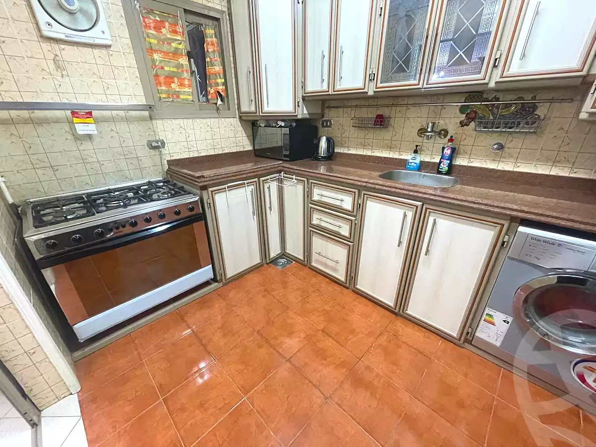 https://aqarmap.com.eg/en/listing/7094030-for-sale-alexandria-el-asafra-salman-el-farsi-st