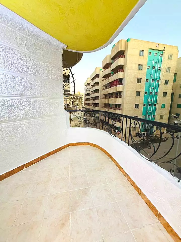 https://aqarmap.com.eg/ar/listing/7094238-for-sale-alexandria-al-agamy-shataa-el-nakheel-street-4