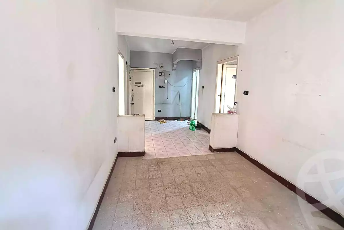 https://aqarmap.com.eg/ar/listing/7094370-for-sale-cairo-ain-shams-ain-shams-el-sharkia-el-khaleel-ibrahim