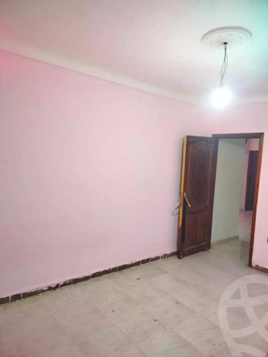 https://aqarmap.com.eg/ar/listing/7094396-for-sale-alexandria-al-agamy-el-hanouvel-al-asdakaa-st