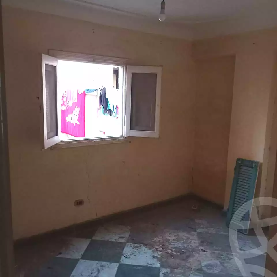 https://aqarmap.com.eg/ar/listing/7094397-for-sale-alexandria-al-agamy-el-hanouvel-al-haded-we-al-soulb-st