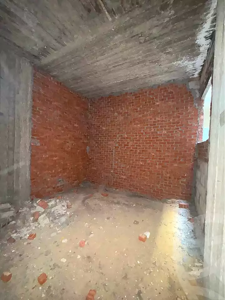 https://aqarmap.com.eg/ar/listing/7094403-for-sale-alexandria-al-agamy-lbytsh-bianchiii