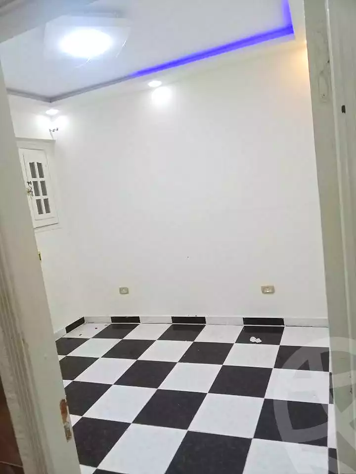 https://aqarmap.com.eg/ar/listing/7094404-for-sale-alexandria-al-agamy-el-hanouvel