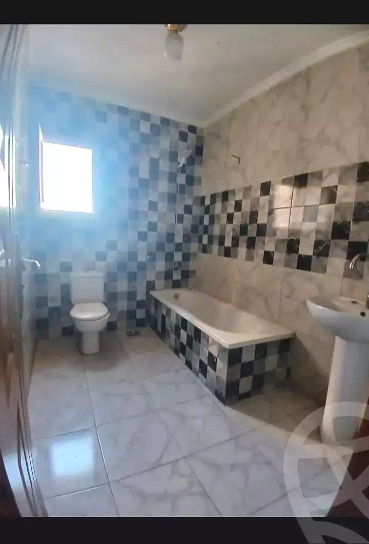 https://aqarmap.com.eg/en/listing/7094454-for-rent-alexandria-lsywf-mostafa-kamel-st