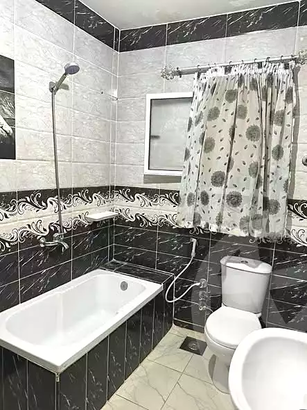 https://aqarmap.com.eg/ar/listing/7094505-for-sale-alexandria-al-agamy-el-hanouvel-al-asdakaa-st