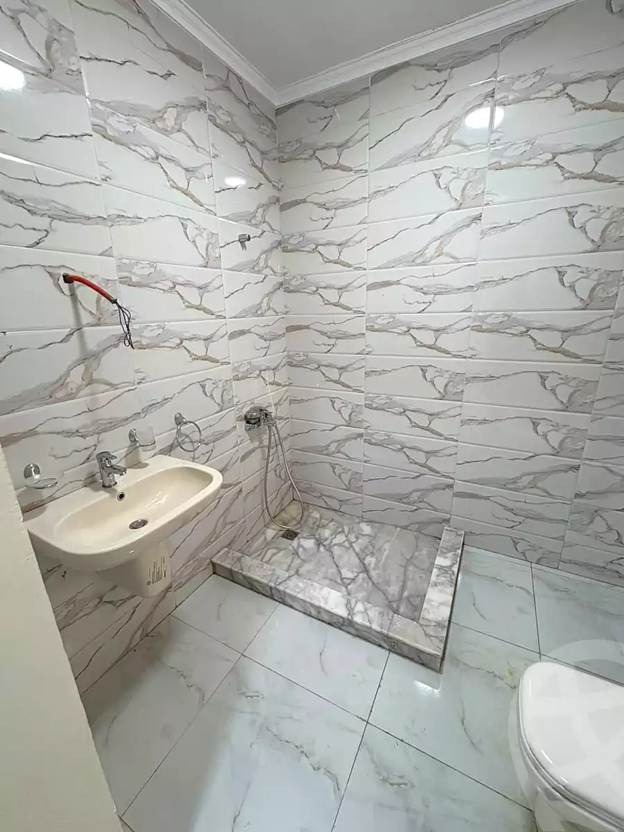 https://aqarmap.com.eg/en/listing/7094549-for-rent-cairo-new-cairo-compounds-sarai-taval-sarai