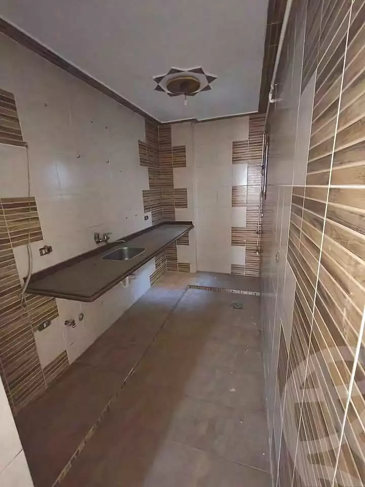 https://aqarmap.com.eg/ar/listing/7091562-for-sale-alexandria-lsywf-el-falki