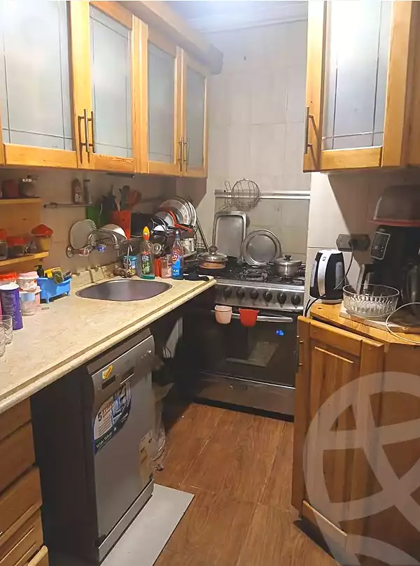 https://aqarmap.com.eg/en/listing/7094911-for-sale-alexandria-ganaklis-shr-mrtdy-bsh