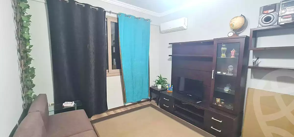 https://aqarmap.com.eg/ar/listing/7095115-for-rent-cairo-new-cairo-compounds-kmbwnd-lnkhyl