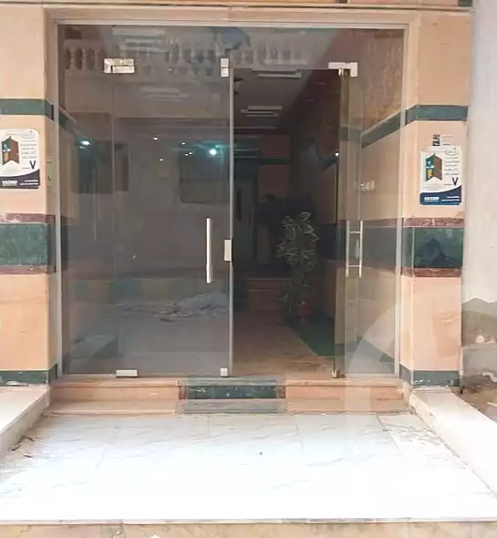 https://aqarmap.com.eg/en/listing/7095386-for-rent-alexandria-al-agamy-el-hanouvel-el-zahraa-city-st