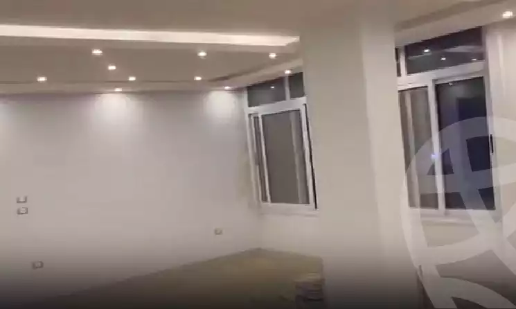 https://aqarmap.com.eg/ar/listing/7095566-for-sale-cairo-el-haram-shareaa-el-talateny