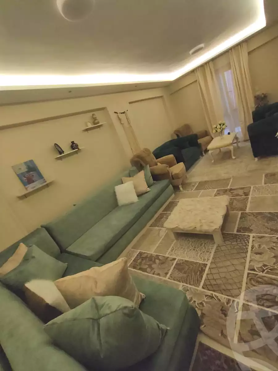 https://aqarmap.com.eg/ar/listing/7095556-for-sale-alexandria-al-agamy-el-hanouvel-al-haded-we-al-soulb-st