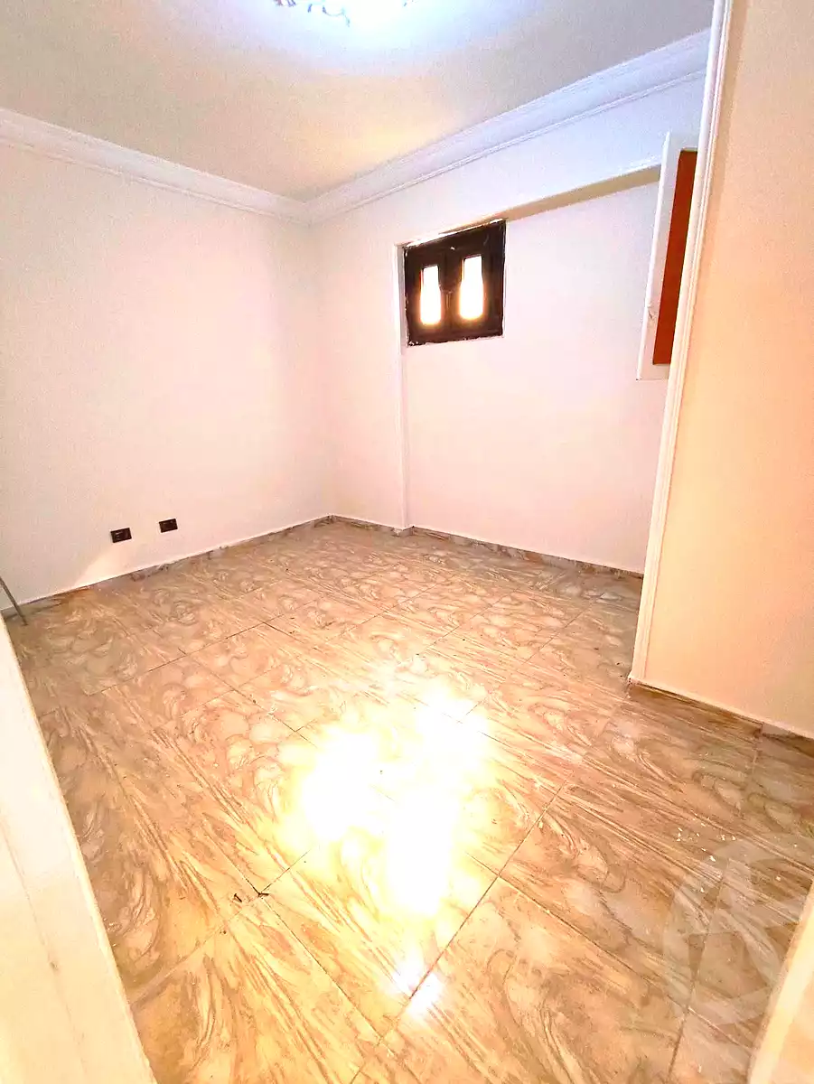 https://aqarmap.com.eg/en/listing/7095570-for-rent-alexandria-el-mandara-mohammed-ateya-st