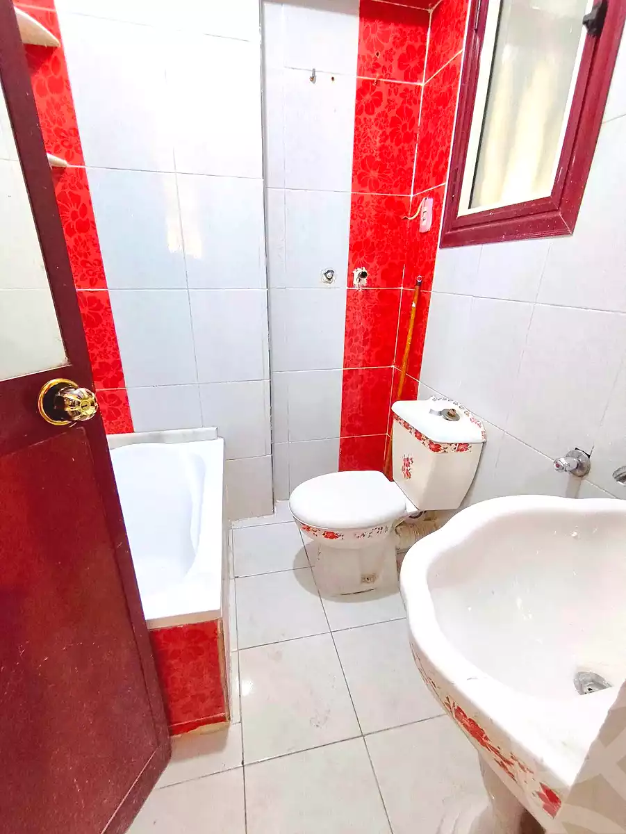 https://aqarmap.com.eg/en/listing/7095570-for-rent-alexandria-el-mandara-mohammed-ateya-st