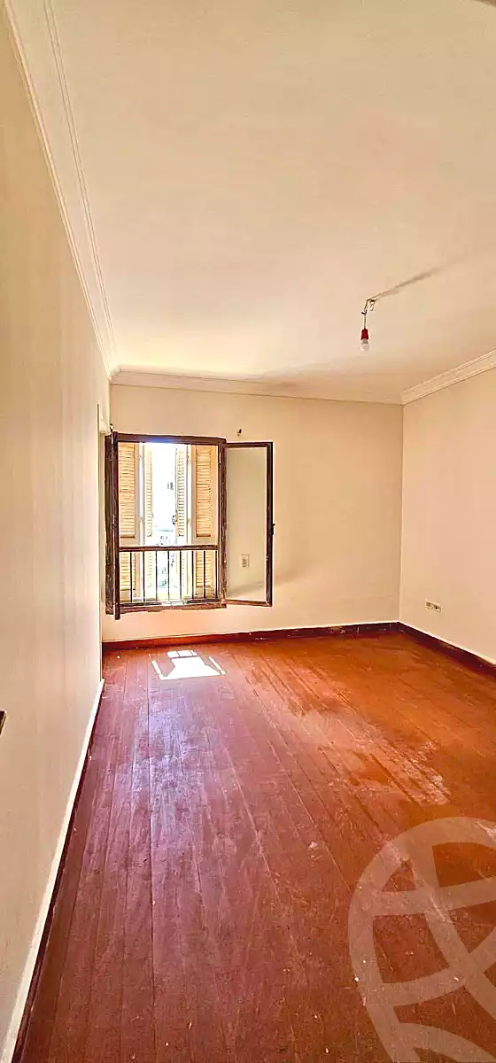 https://aqarmap.com.eg/ar/listing/7095574-for-sale-alexandria-el-montazah-sheraton-towers