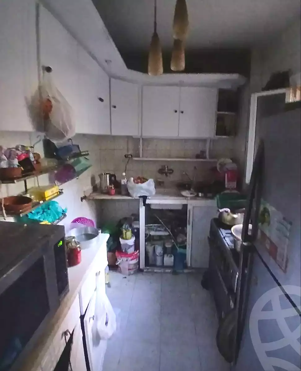 https://aqarmap.com.eg/en/listing/7095836-for-sale-alexandria-ganaklis-shr-mrtdy-bsh