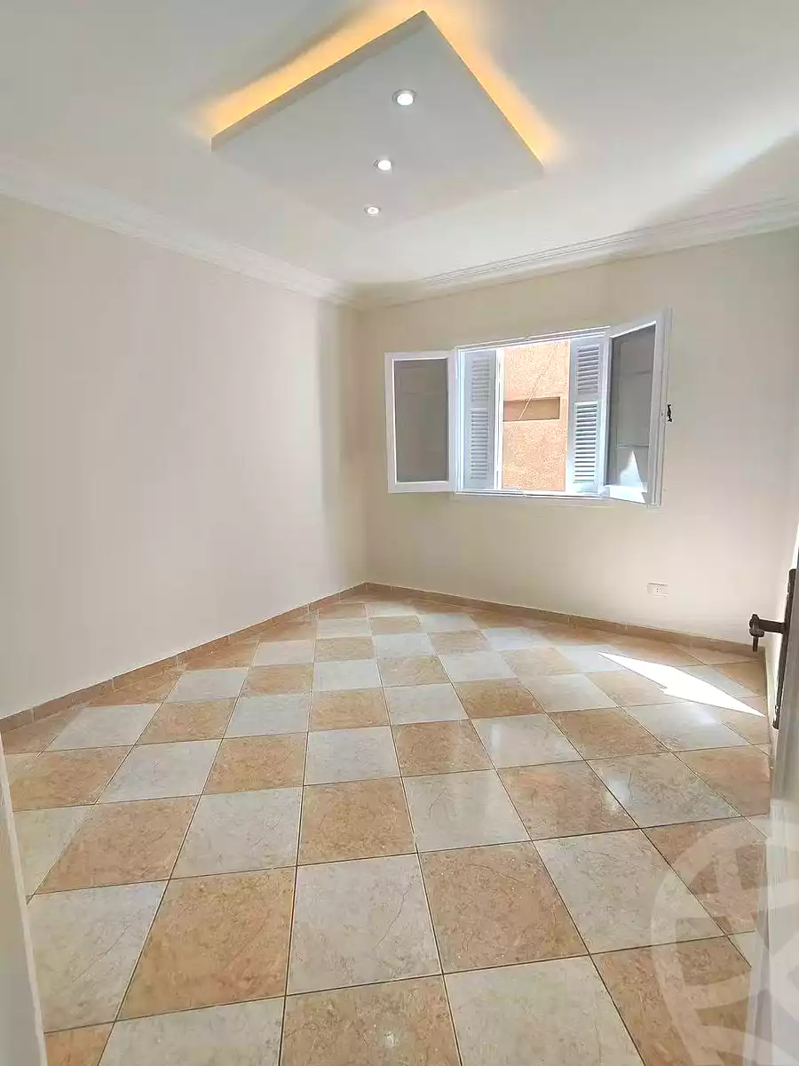 https://aqarmap.com.eg/en/listing/7095874-for-sale-alexandria-el-asafra-shr-45
