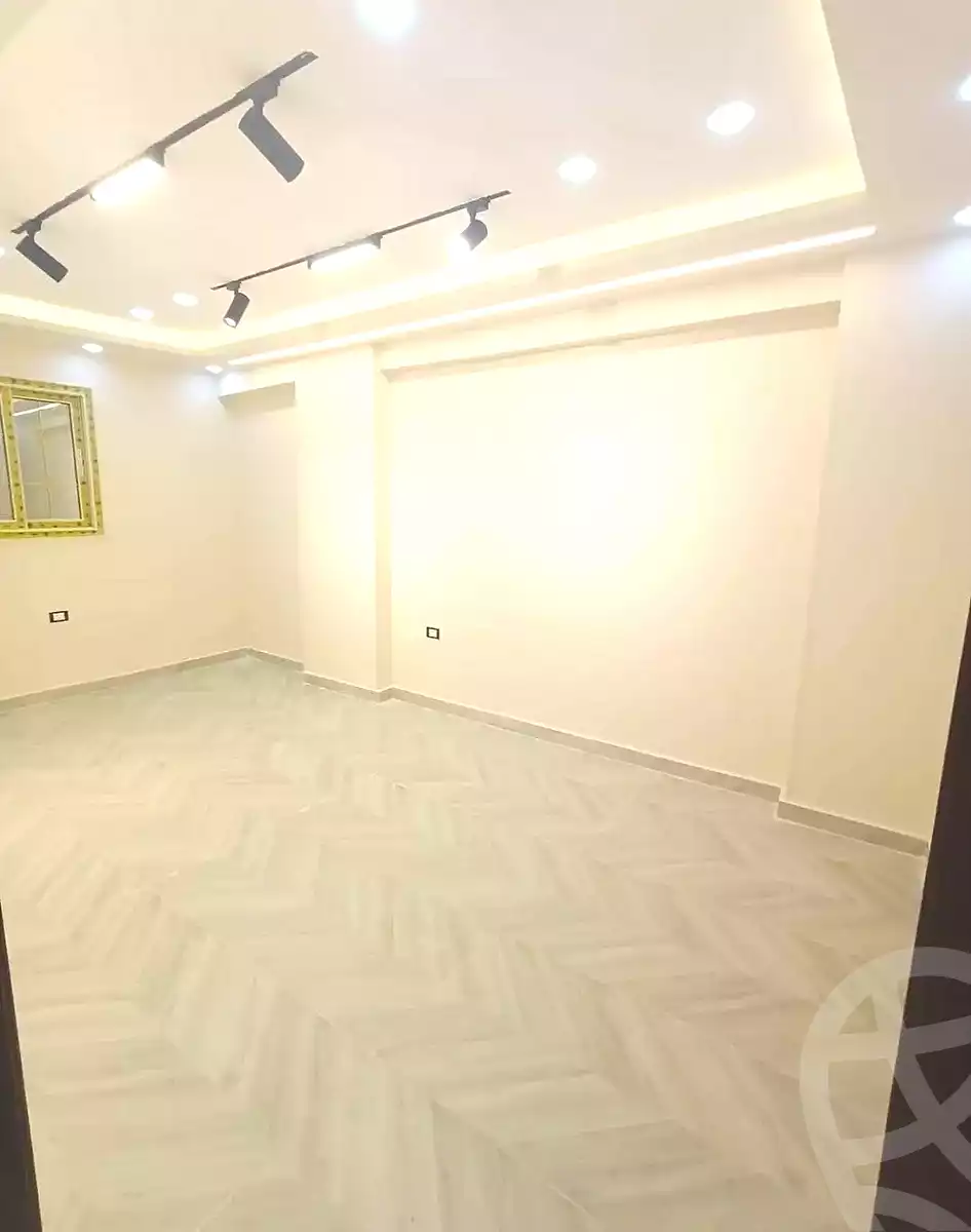 https://aqarmap.com.eg/en/listing/7095980-for-sale-alexandria-al-agamy-lbytsh